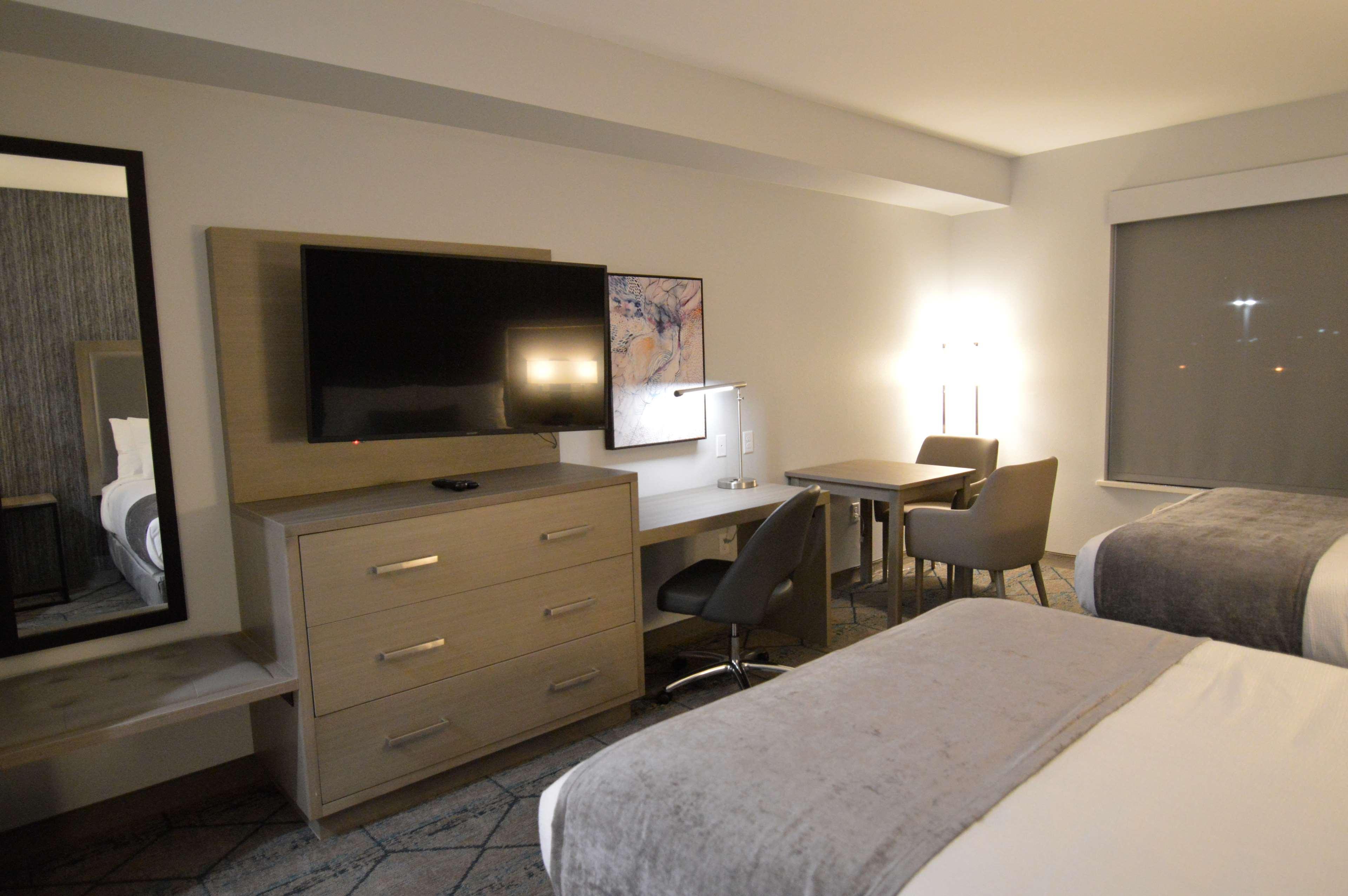 Best Western Plus Executive Residency Oklahoma City I-35 Exteriör bild