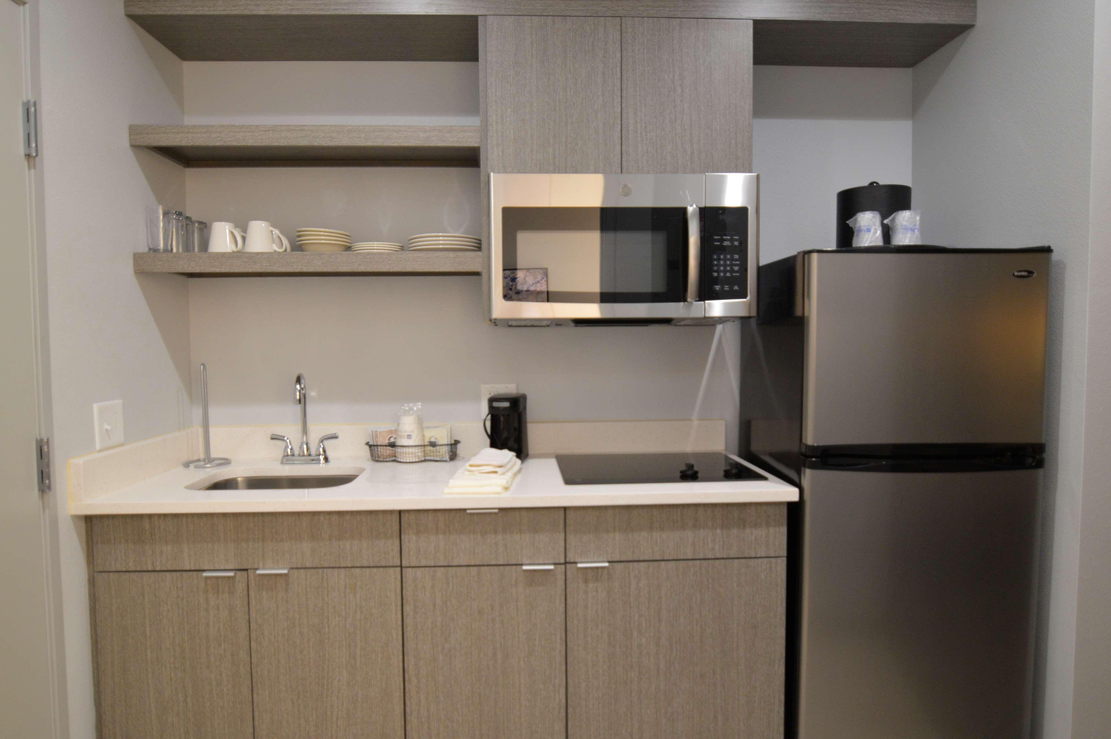 Best Western Plus Executive Residency Oklahoma City I-35 Exteriör bild
