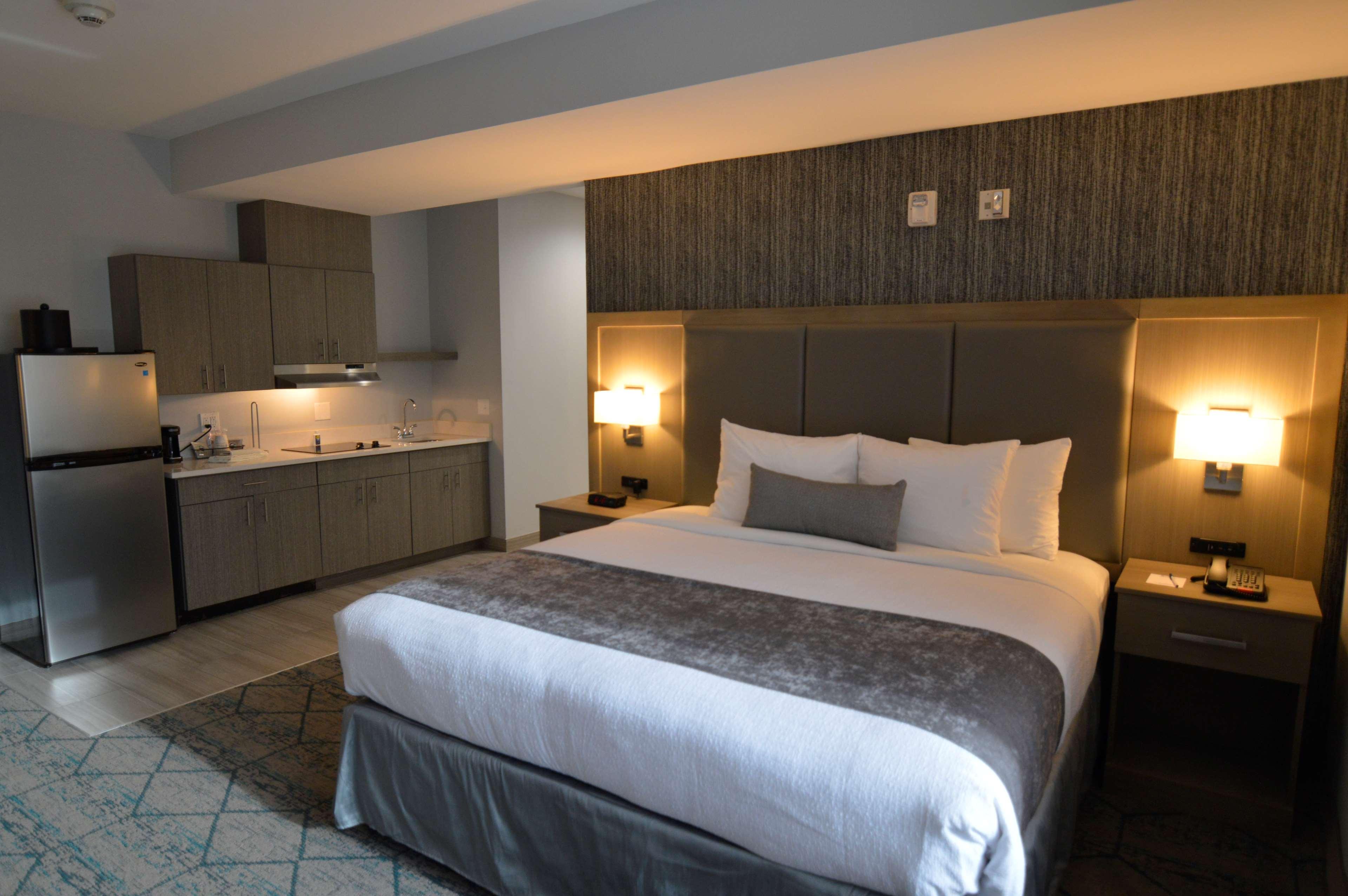 Best Western Plus Executive Residency Oklahoma City I-35 Exteriör bild
