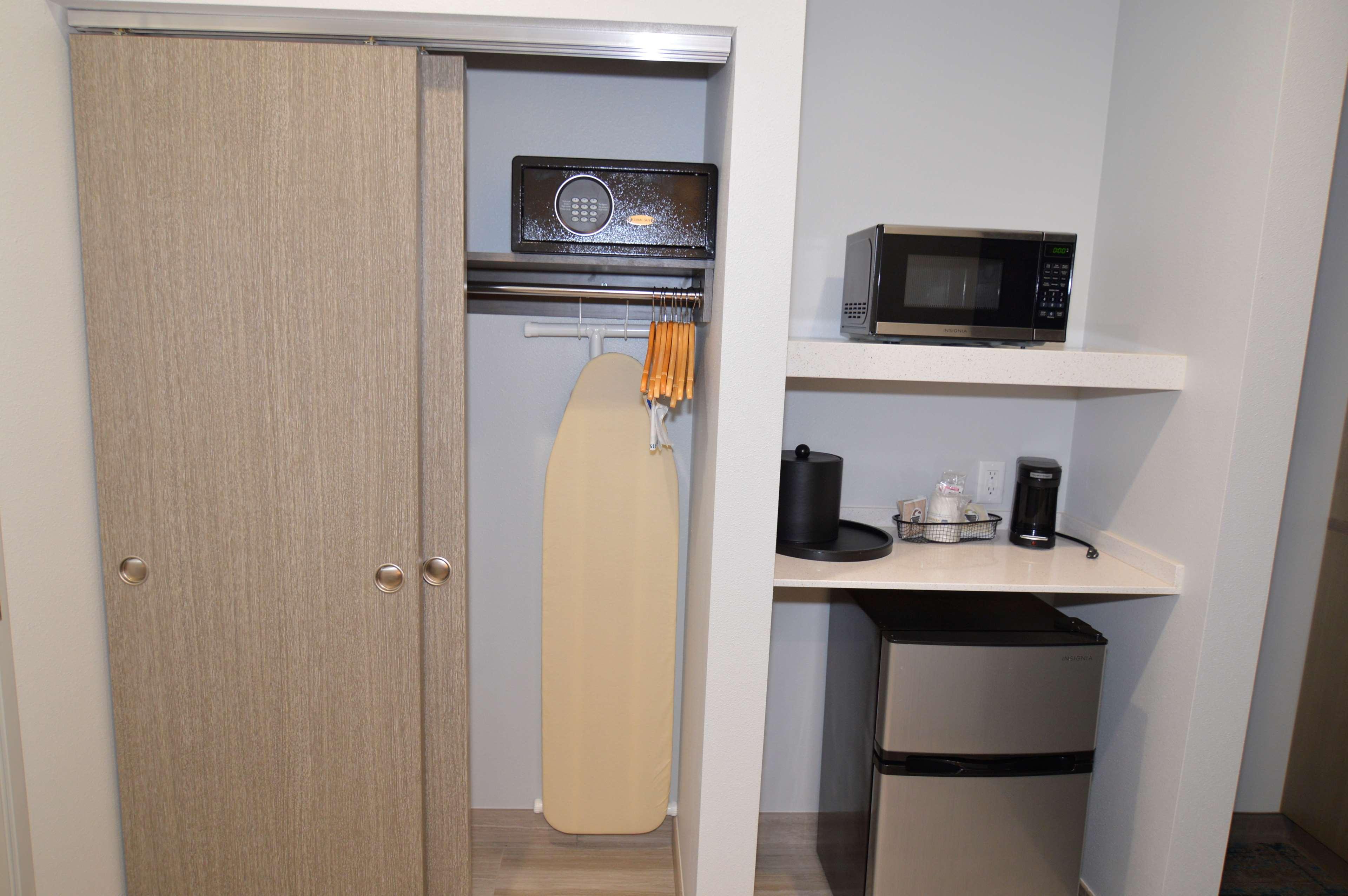 Best Western Plus Executive Residency Oklahoma City I-35 Exteriör bild