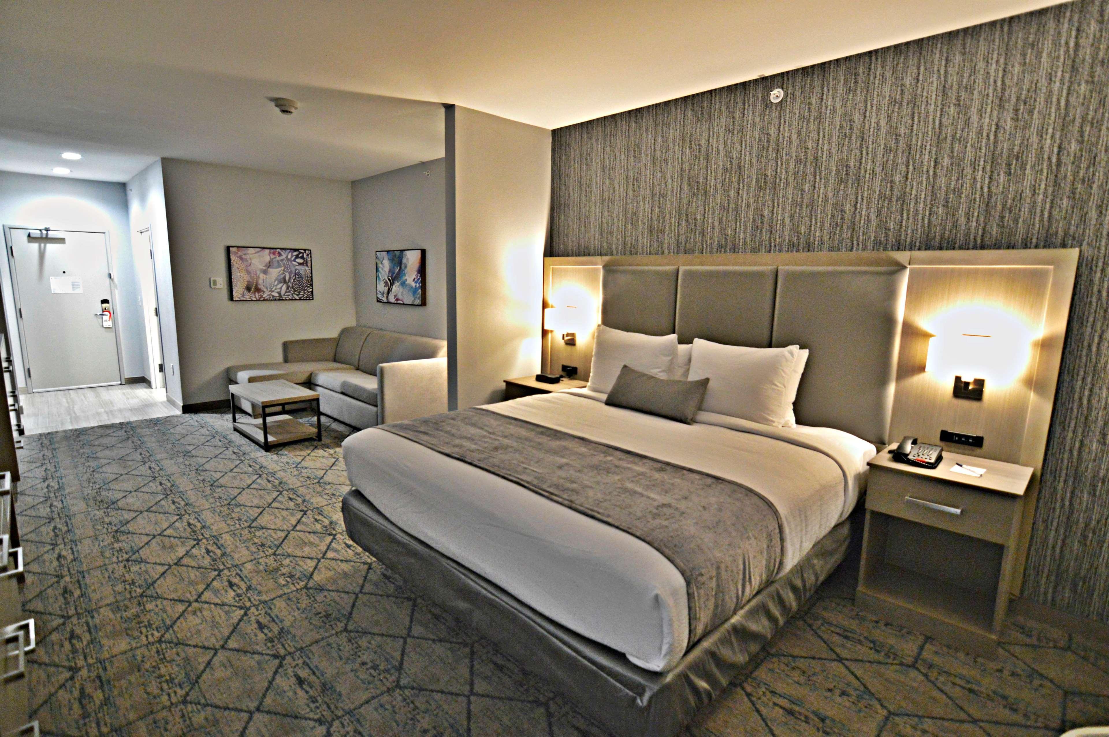 Best Western Plus Executive Residency Oklahoma City I-35 Exteriör bild